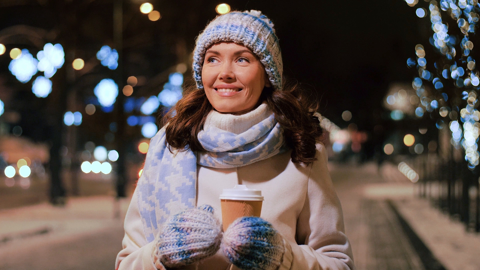 3 SUMMER ACTIVITIES THAT ARE DANGEROUS FOR YOUR SMILE